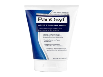 أفضل غسول لحب الشباب هو غسول طبي رغوي لعلاج حب الشباب 10%